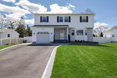 16 Loughlin Drive, Shirley, NY 11967 - Photo 1