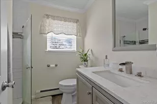 16 Loughlin Dr, Shirley, NY 11967 - Photo 19