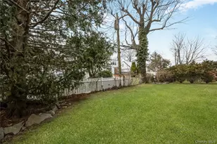 124 Greystone Rd, Rockville Centre, NY 11570 - Photo 21