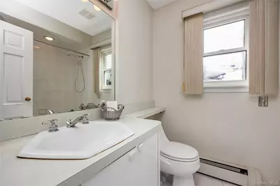 124 Greystone Road, Rockville Centre, NY 11570 - Photo 13