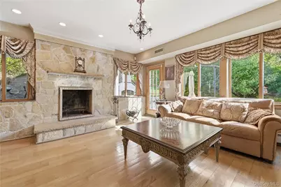 33 Greenbriar Drive, Chappaqua, NY 10514 - Photo 15