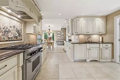 33 Greenbriar Drive, Chappaqua, NY 10514 - Photo 7