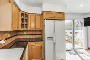 1844 Old Mill Rd, Merrick, NY 11566 - Photo 9