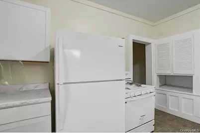 3 Kingston Avenue, Port Jervis, NY 12771 - Photo 7