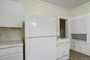 3 Kingston Ave, Port Jervis, NY 12771 - Photo 7