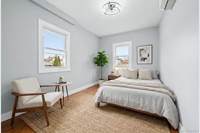 9210 104th Street, Richmond Hill, NY 11418 - Photo 27