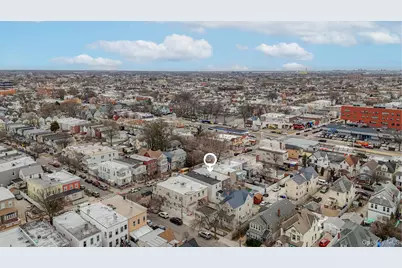9210 104th Street, Richmond Hill, NY 11418 - Photo 5