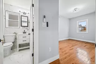 92-10 104th St, Richmond Hill, NY 11418 - Photo 13