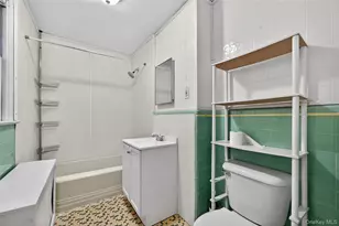 40 E 24th St, Huntington Station, NY 11746 - Photo 25