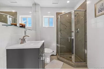 348 Mulry Lane, Lawrence, NY 11559 - Photo 15