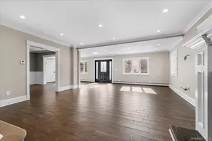 348 Mulry Ln, Lawrence, NY 11559 - Photo 9