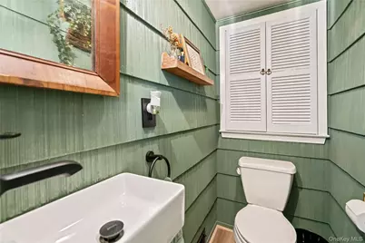 31 Munson Court, Melville, NY 11747 - Photo 23