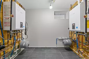 107-32 108th St, Richmond Hill, NY 11419 - Photo 23