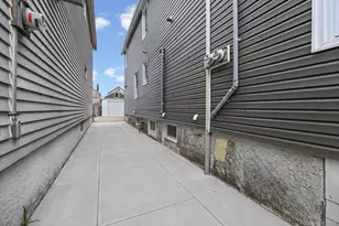 107-32 108th St, Richmond Hill, NY 11419 - Photo 25