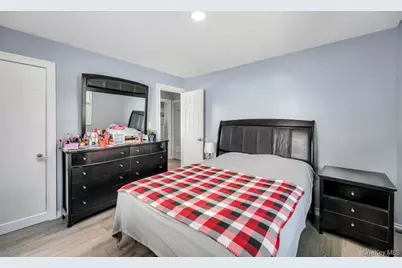 1333 5th Avenue, Bay Shore, NY 11706 - Photo 17