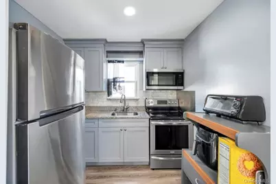 1333 5th Avenue, Bay Shore, NY 11706 - Photo 13