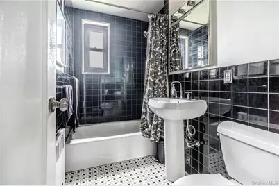 15822 16th Avenue #6-64, Whitestone, NY 11357 - Photo 9