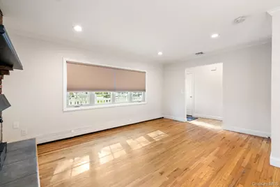 1334 Lake Shore Drive, Massapequa Park, NY 11762 - Photo 5