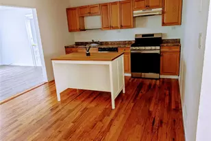 107 Morton Blvd, Plainview, NY 11803 - Photo 3