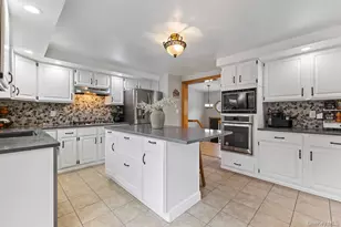 4 Stonewall Farm Rd, Mahopac, NY 10541 - Photo 9