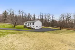 4 Stonewall Farm Rd, Mahopac, NY 10541 - Photo 29