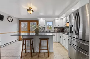 4 Stonewall Farm Rd, Mahopac, NY 10541 - Photo 17