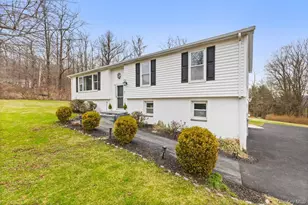 4 Stonewall Farm Rd, Mahopac, NY 10541 - Photo 29