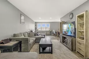 149-30 88th St, Ridgewood, NY 11414 - Photo 3