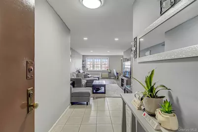 149-30 88th Street #6J, Ridgewood, NY 11414 - Photo 3