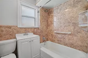 77 Robertson Ave, White Plains, NY 10606 - Photo 21