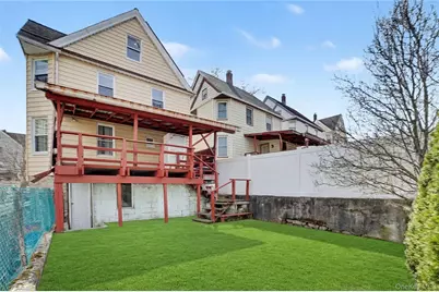 77 Robertson Avenue, White Plains, NY 10606 - Photo 39