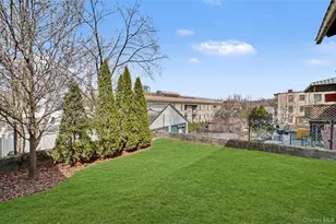 77 Robertson Ave, White Plains, NY 10606 - Photo 35