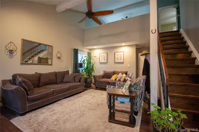 36 Narragansett Avenue, Medford, NY 11763 - Photo 9