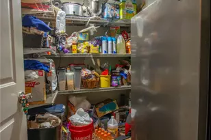 36 Narragansett Ave, Medford, NY 11763 - Photo 17