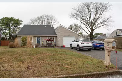 36 Narragansett Avenue, Medford, NY 11763 - Photo 1