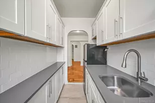 2685 Creston Ave, Bronx, NY 10468 - Photo 11