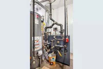 1529 Hammersley Avenue, Bronx, NY 10469 - Photo 23