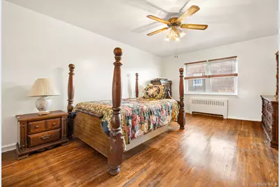 1529 Hammersley Avenue, Bronx, NY 10469 - Photo 7