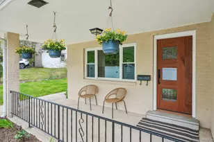 20 Ravensdale Rd, Hastings on Hudson, NY 10706 - Photo 3
