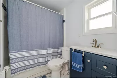 365 W Hudson Street, Long Beach, NY 11561 - Photo 15