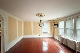 59 Willow St, Floral Park, NY 11001 - Photo 5