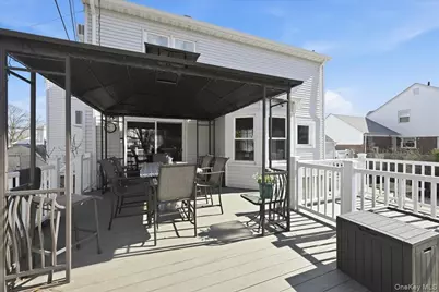 2 Squirrel Drive, East Rockaway, NY 11518 - Photo 21