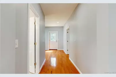 74 Gladstone Avenue, Walden, NY 12586 - Photo 15