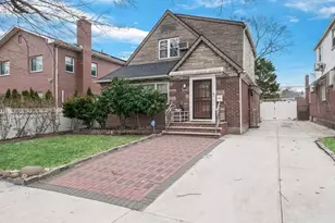 58-07 210th St, Bayside, NY 11364 - Photo 13