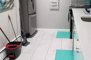 159-14 134th Ave, Jamaica, NY 11434 - Photo 7