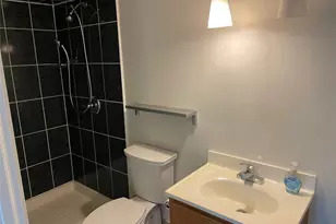 8 Cameron Ln, Valley Stream, NY 11581 - Photo 19