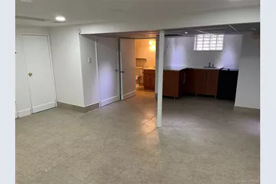 8 Cameron Lane, Valley Stream, NY 11581 - Photo 23