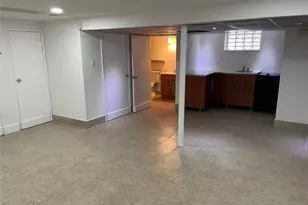 8 Cameron Ln, Valley Stream, NY 11581 - Photo 23