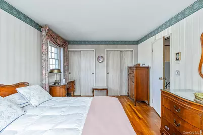 23 Village Lane, Hauppauge, NY 11788 - Photo 17