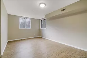 42 Mayer Dr, Middletown, NY 10940 - Photo 11